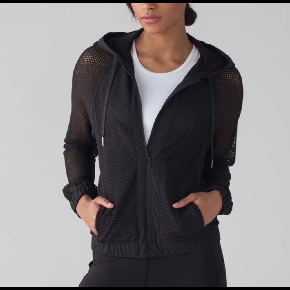 Lululemon Light Jacket For Running - image 4